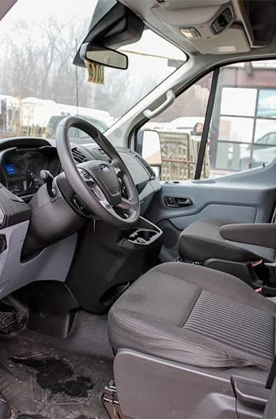 2017 Ford Transit Passenger Van - Image 5