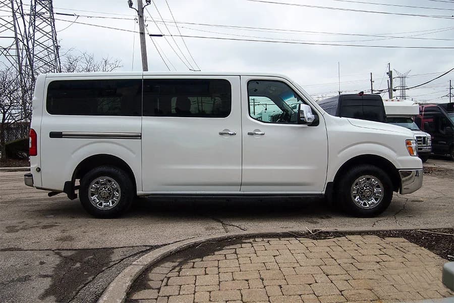 2017 Nissan NV 3500 HD Passenger Van - Image 2