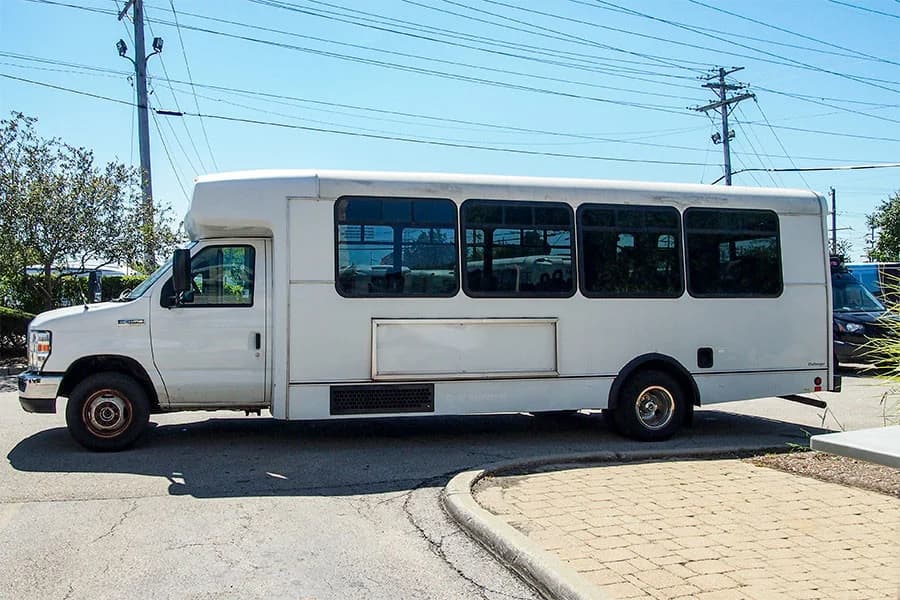 2017 Ford E450 ADA Shuttle Bus - Image 2