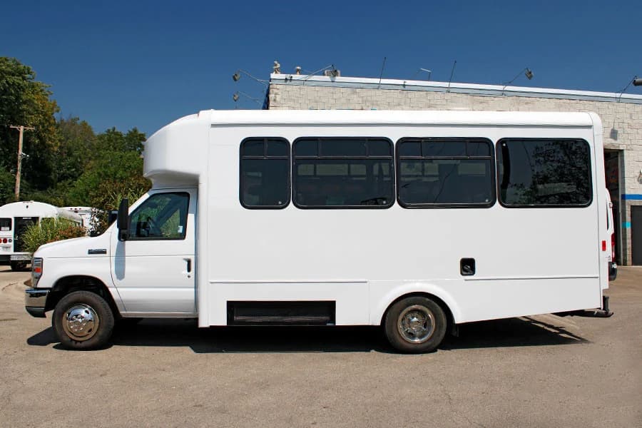 2012 Ford E450 ADA Shuttle Bus - Image 2