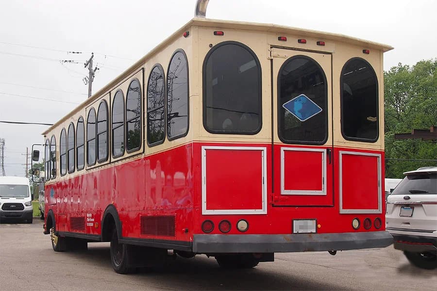 2005 Hometown Villager ADA Trolley - Image 2