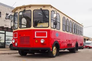 2005 Hometown Villager bus