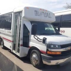 2014 Chevrolet Minibus - Image 11