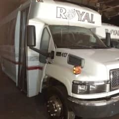 2014 Chevrolet Minibus - Image 6