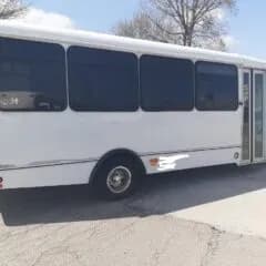 2013 Ford Champion bus