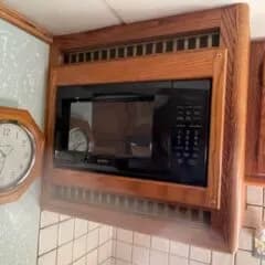 1967 Eagle 40′ bus