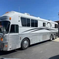 1967 Eagle Bus - Image 15