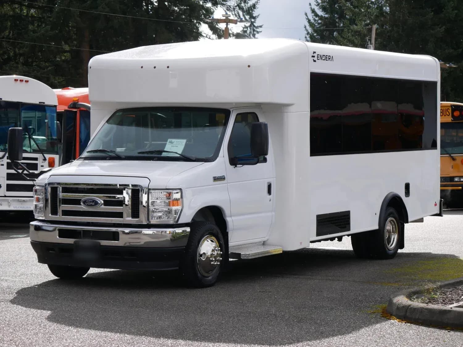 2024 Ford Endera Shuttle Bus - Image 2