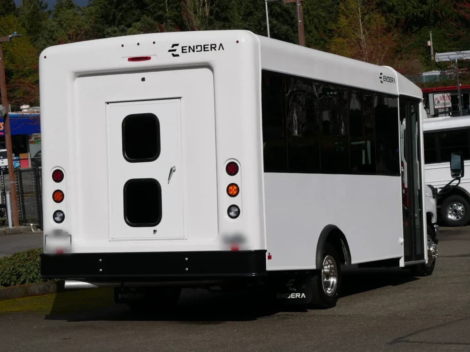 2024 Ford Endera Shuttle Bus - Image 3