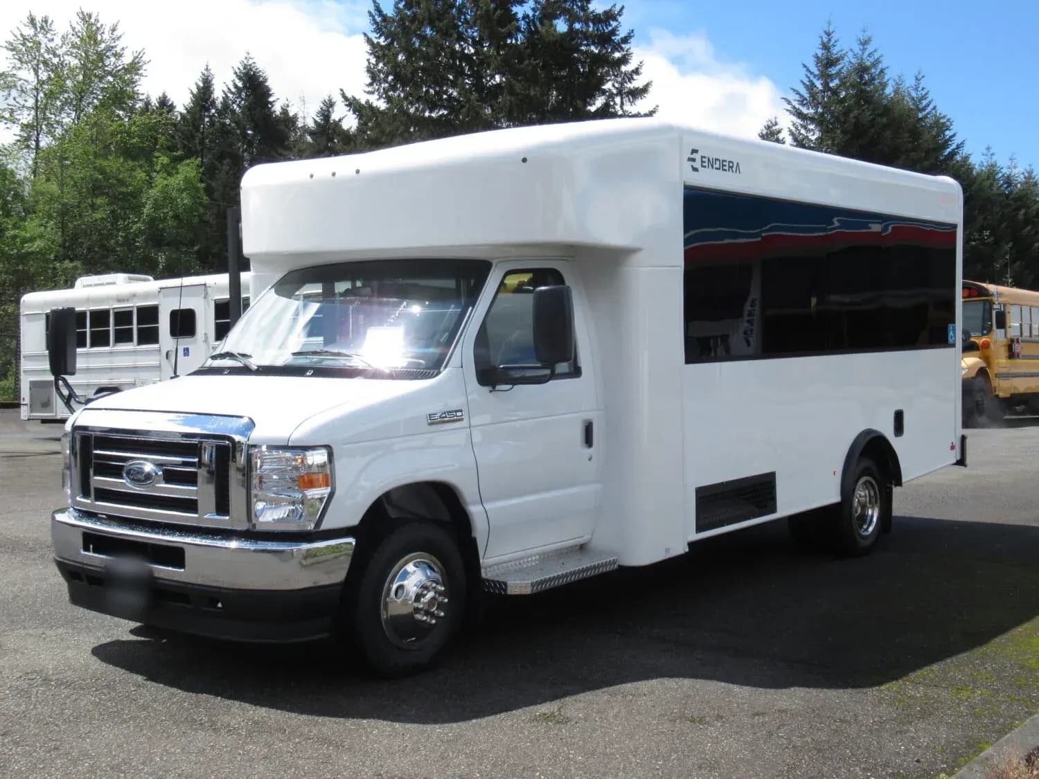 2024 Ford Endera Shuttle Bus - Image 3