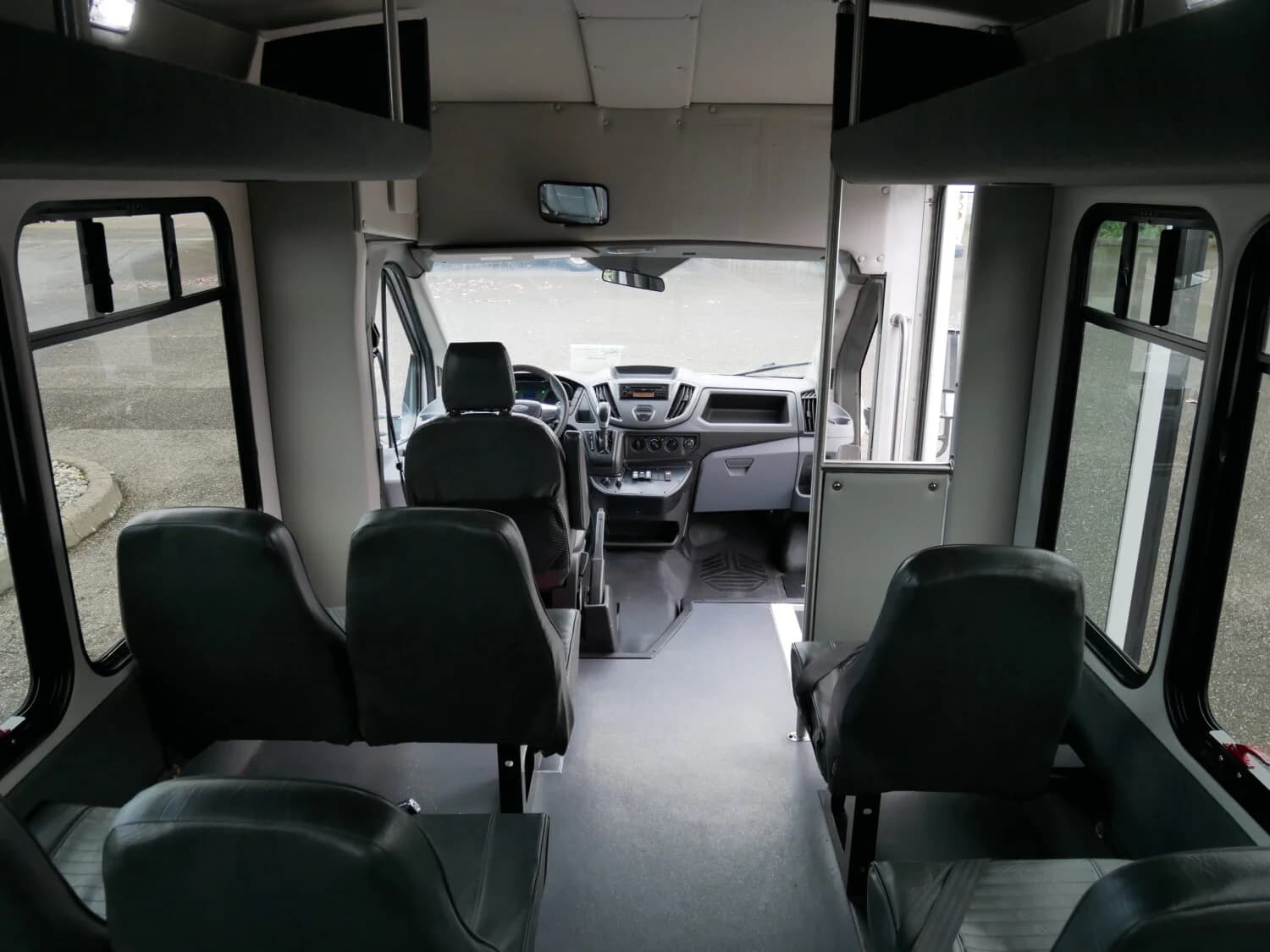 2016 Ford Transit Starlite Non CDL Shuttle Bus - Image 10