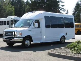 2016 Ford E450 bus