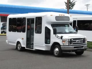 2016 Ford E450 bus