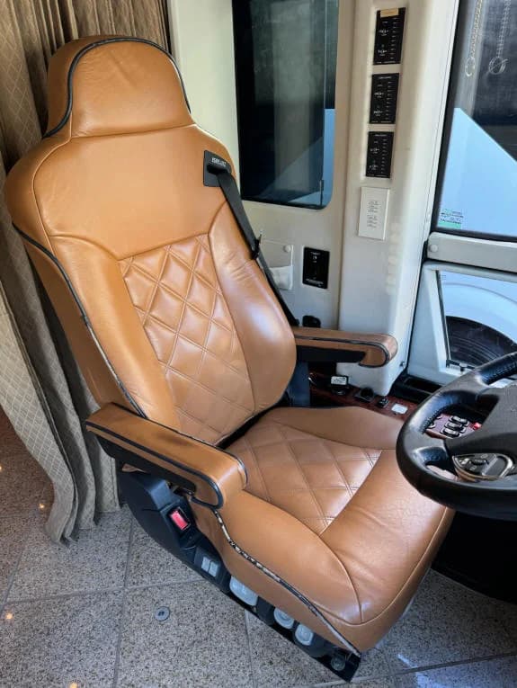 2011 Prevost XLII Motorcoach Conversion - Image 8