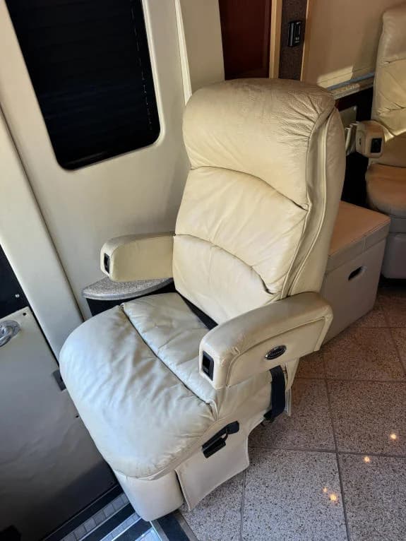 2011 Prevost XLII Motorcoach Conversion - Image 9