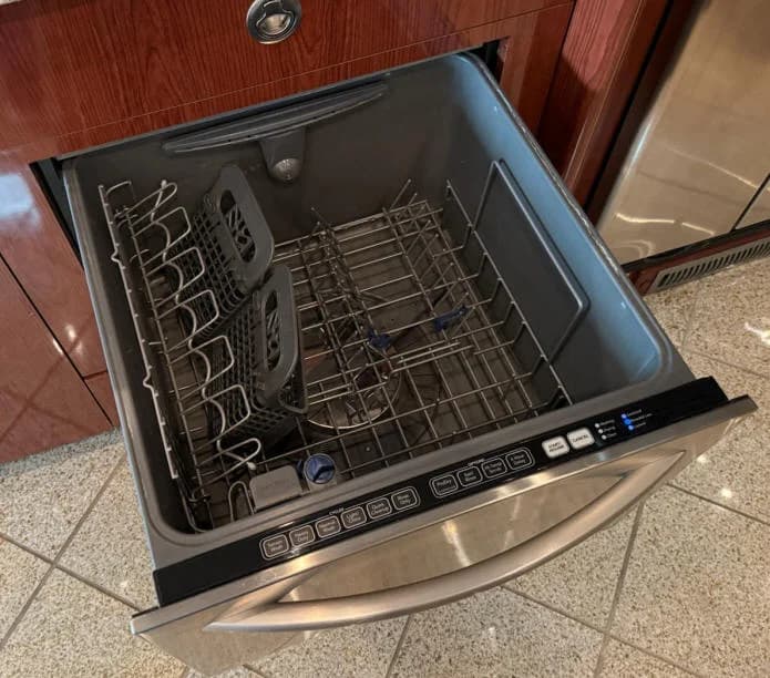 2011 Prevost XLII Motorcoach Conversion - Image 15