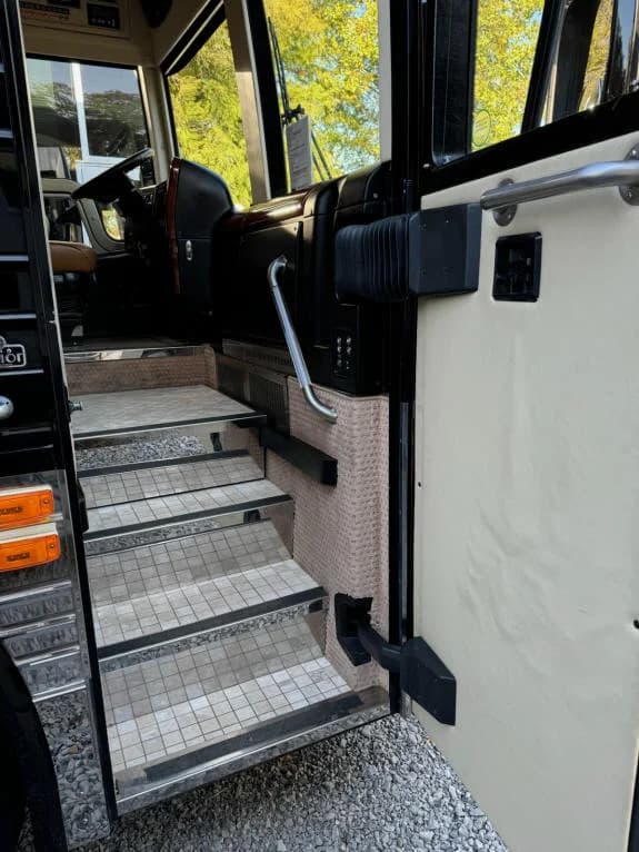 2011 Prevost XLII Motorcoach Conversion - Image 4