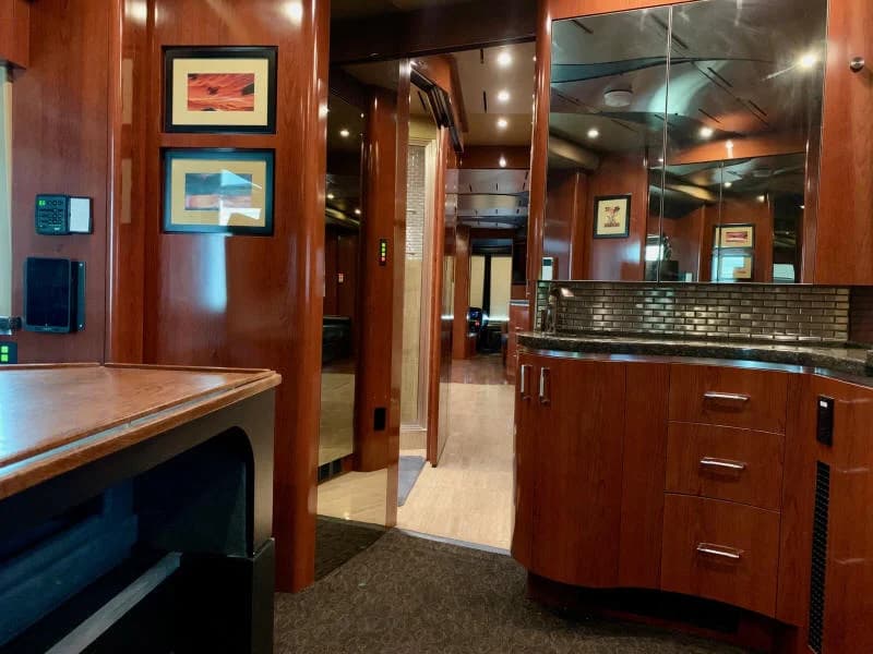 2006 Prevost XLII Motorcoach Conversion - Image 41