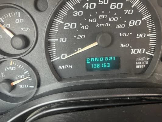 2003 Chevrolet 3500 Girardin Shuttle Bus - Image 7