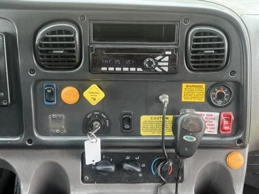 2018 Freightliner Thomas C2 Saf-T-Liner - Image 7