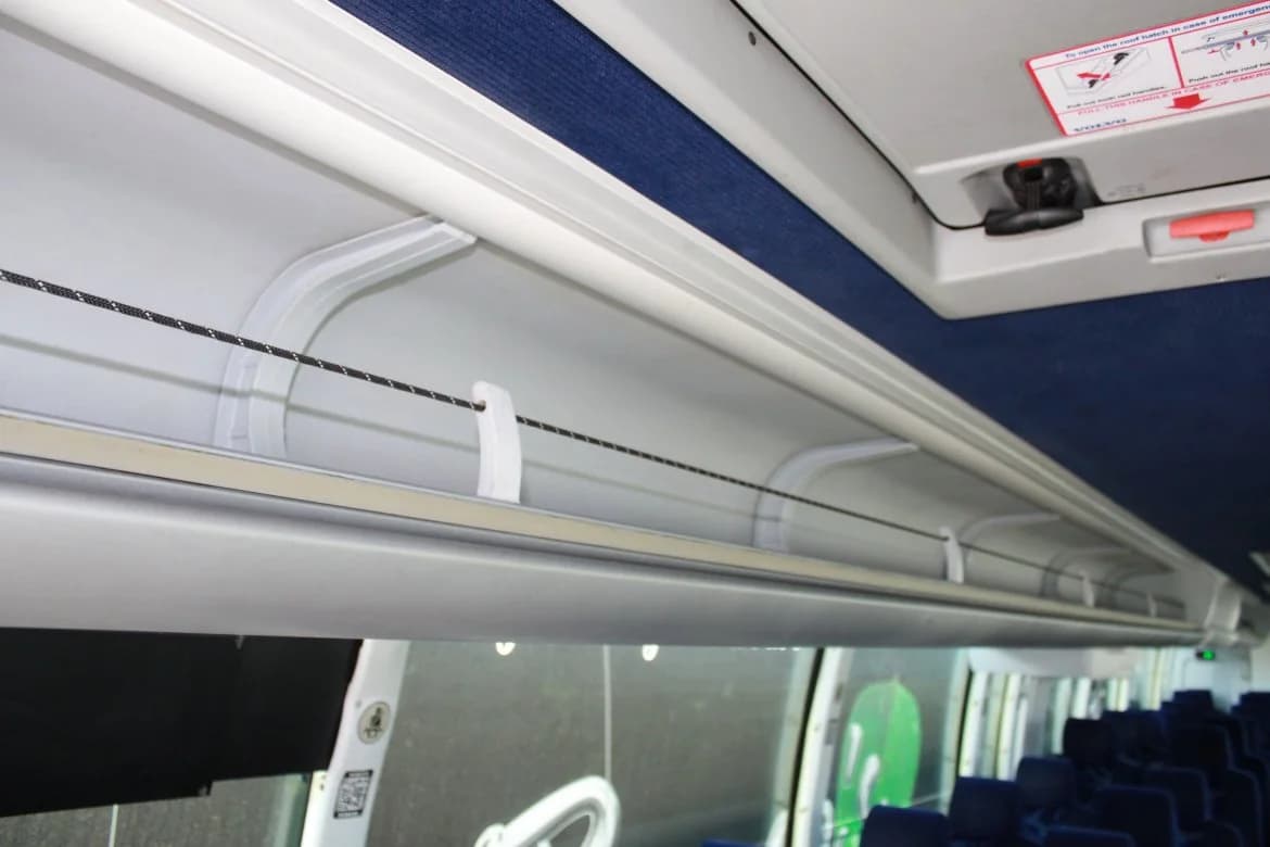 2013 Volvo 9700 ADA Coach Bus - Image 10