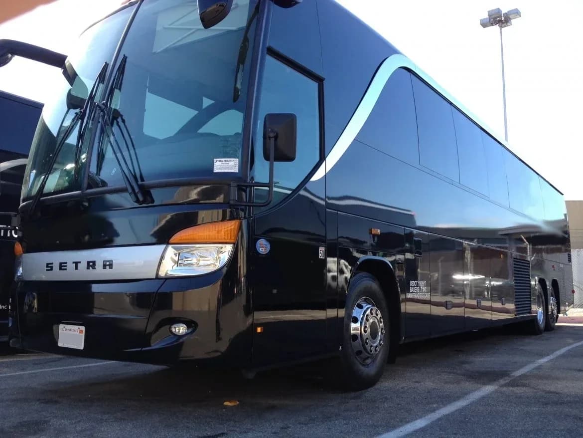 2011 Mercedes Benz Setra S417 Coach Bus - Image 5