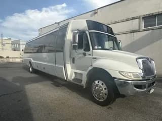 2009 International 3200 bus