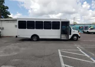 2006 Ford E450 bus