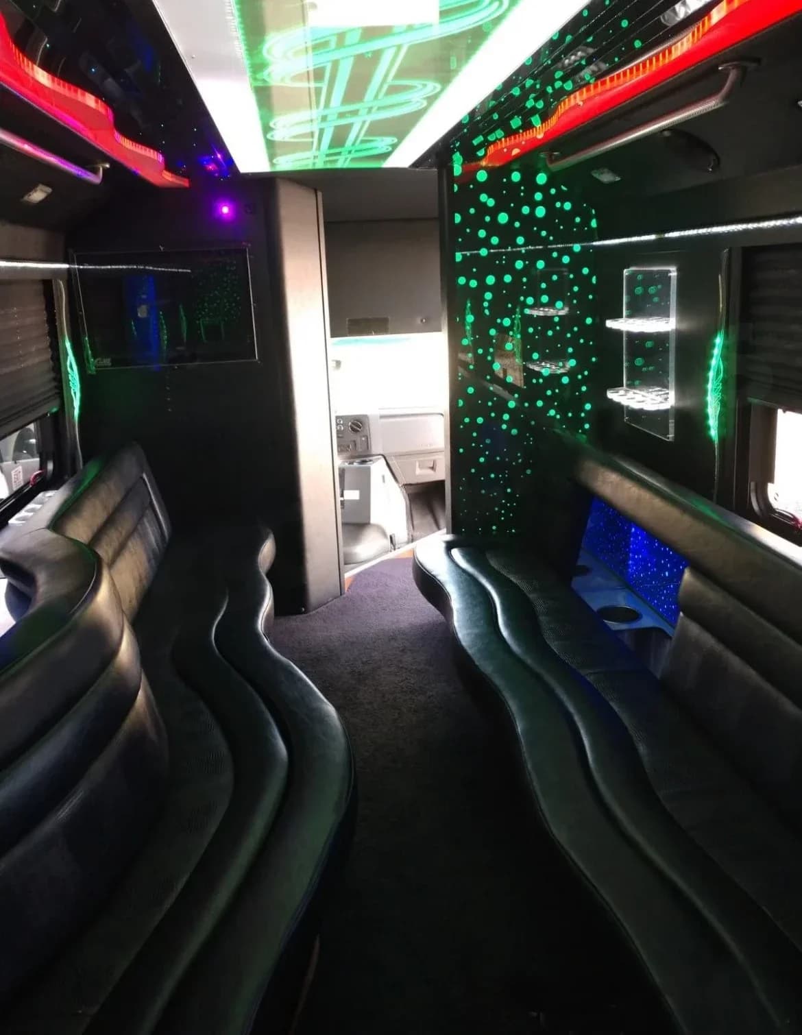 2014 Ford E450 Limo Bus - Image 6