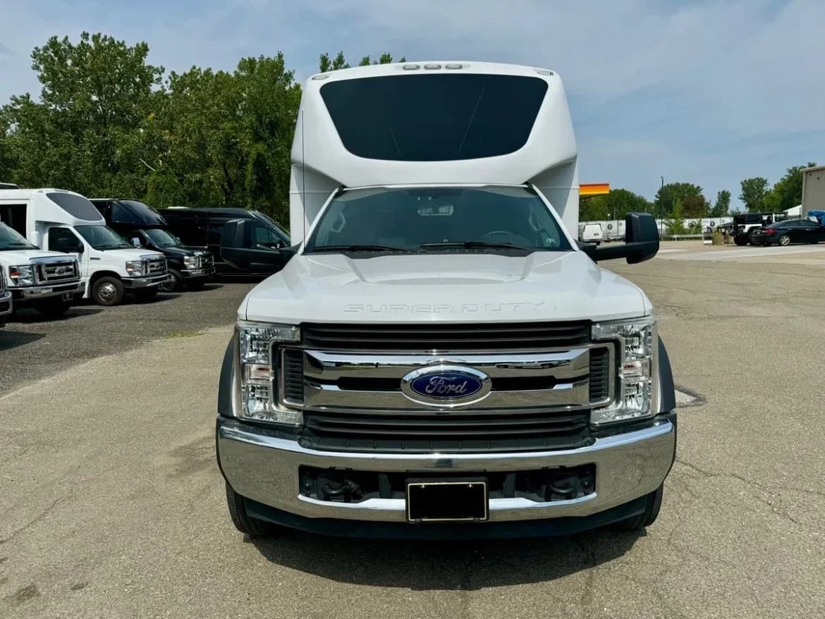 2017 Ford F550 Limo Bus - Image 2