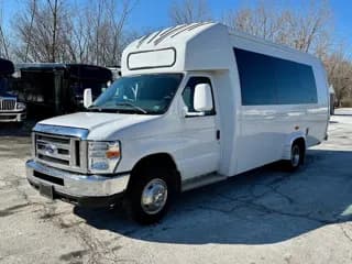 2018 Ford E350 bus