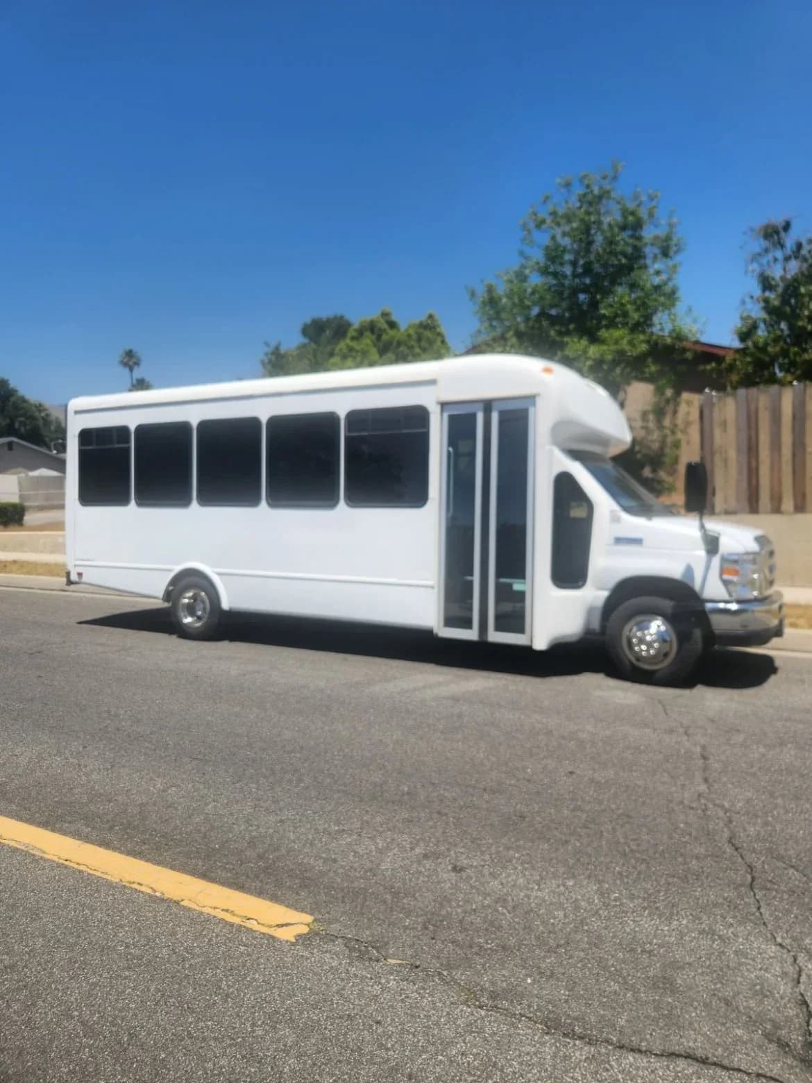2013 Ford E450 Limo Bus - Image 1