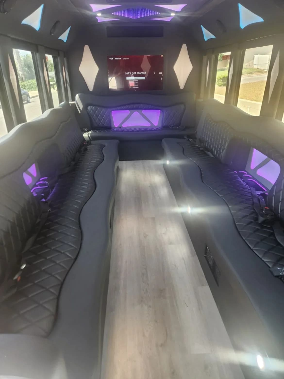 2013 Ford E450 Limo Bus - Image 7