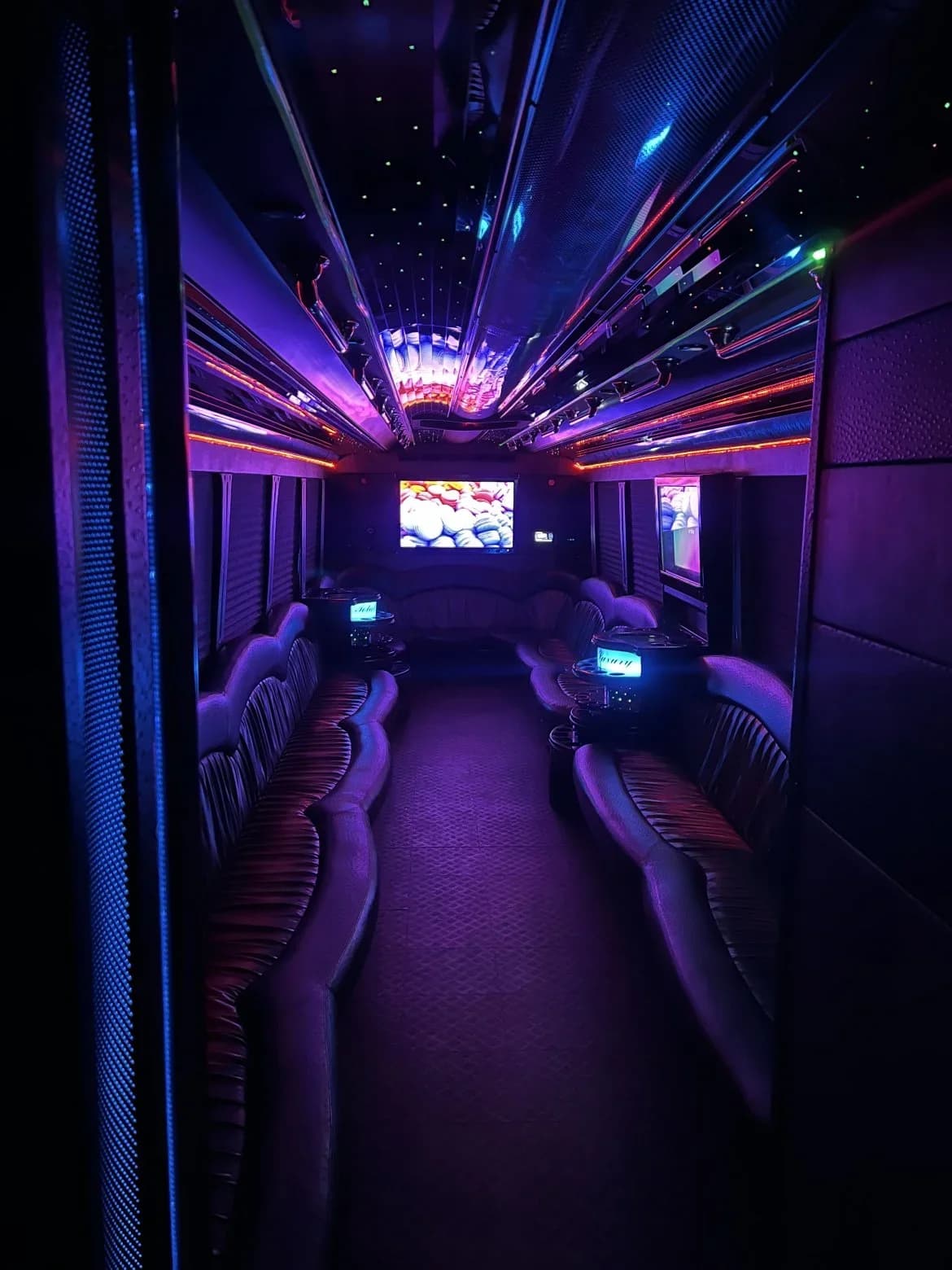 2007 Freightliner M2 Party Bus - Image 3