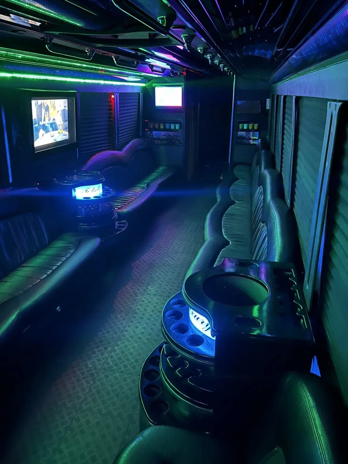 2007 Freightliner M2 Party Bus - Image 4