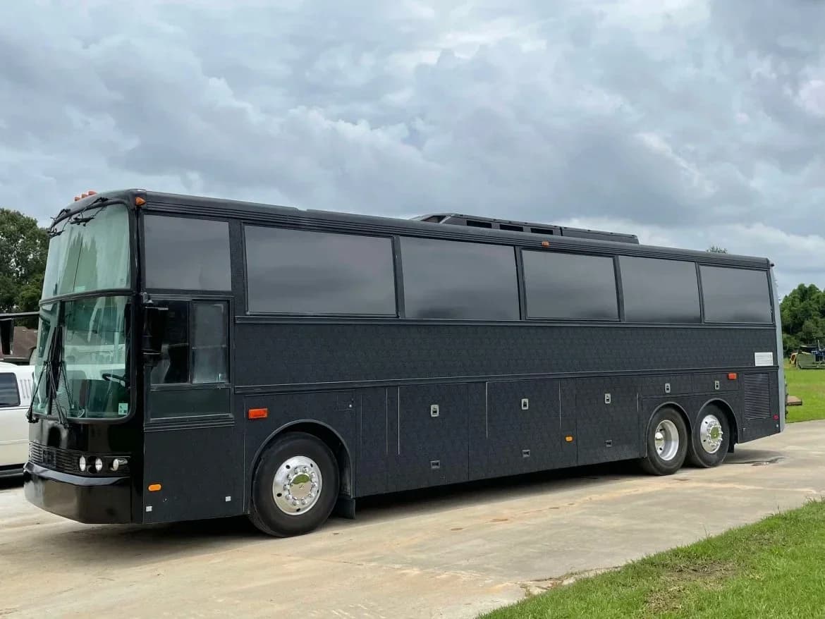 1996 Van Hool Limo Bus - Image 1
