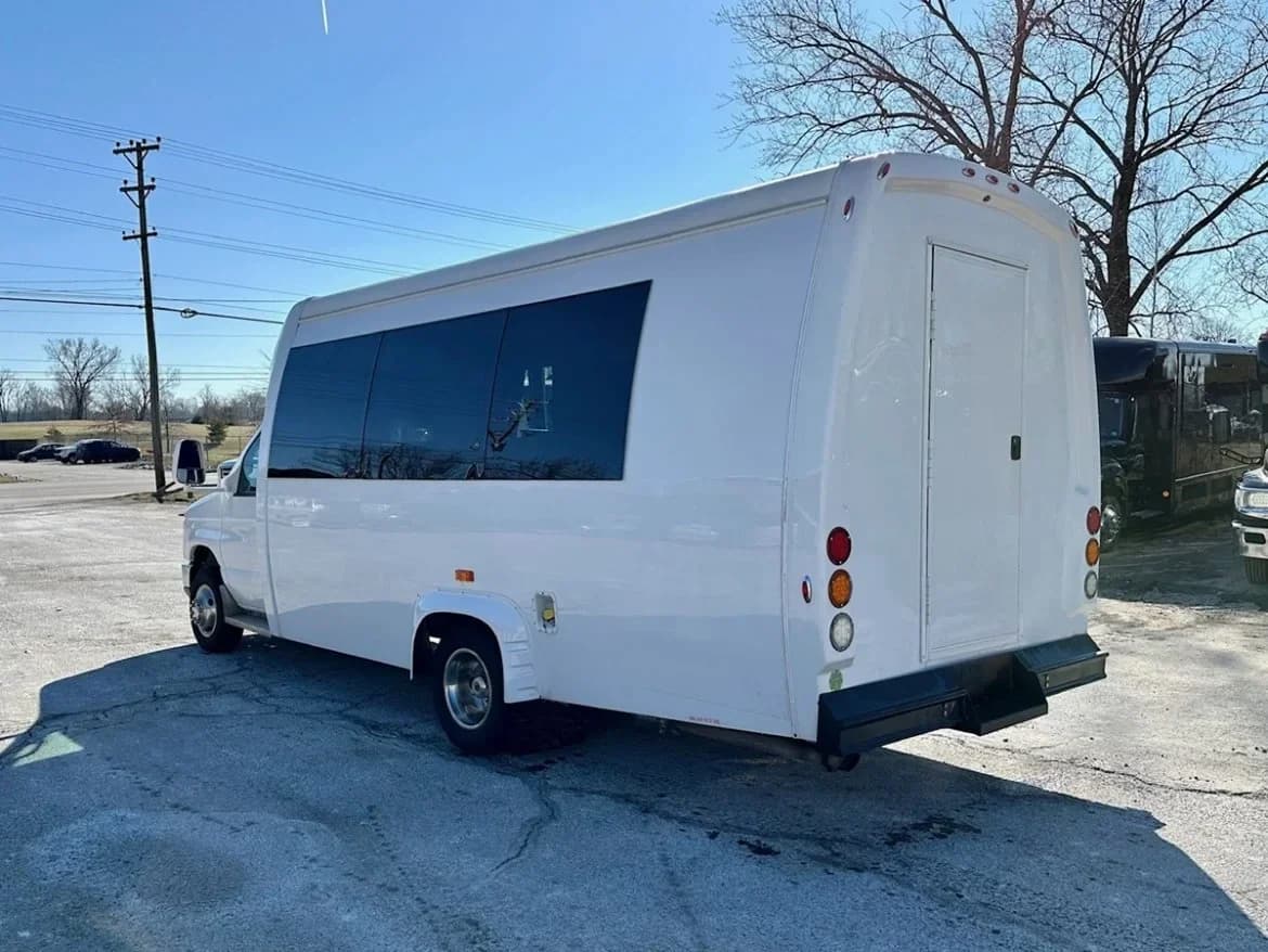 2017 Ford E350 Limo Bus - Image 3