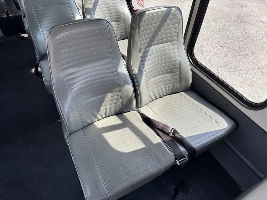 2019 Ford Transit Starcraft Shuttle Bus - Image 4