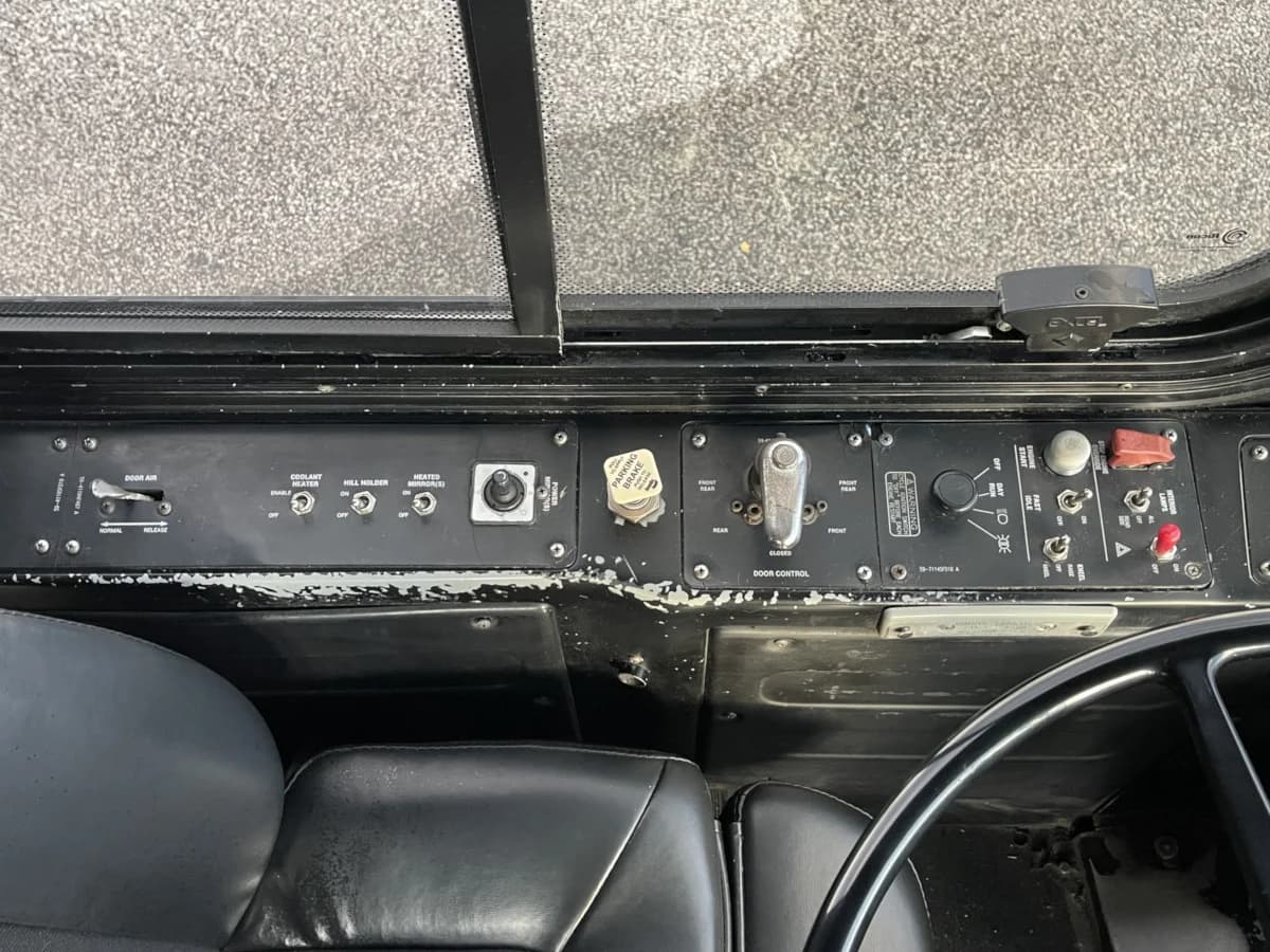 2010 Gillig Low Floor ADA - Image 18