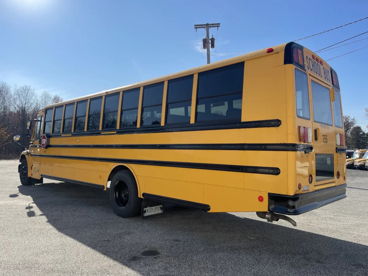 2014 Freightliner Thomas Saf-T-Liner C2 School Bus - Image 4