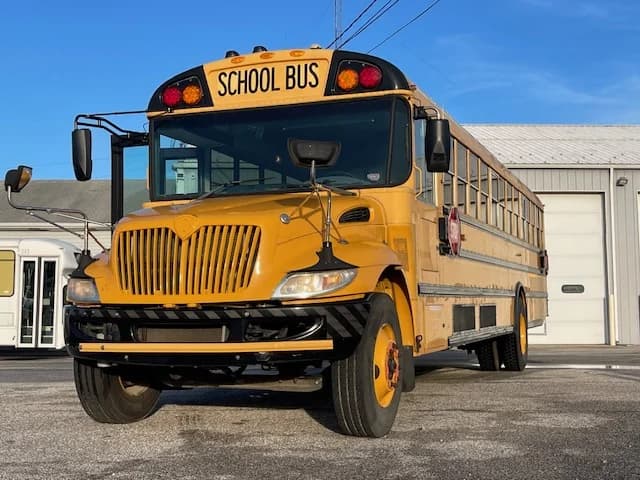2014 International CE A/C School Bus - Image 25