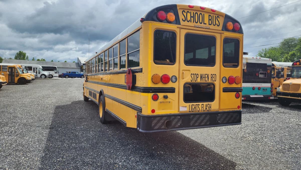 2014 International CE A/C School Bus - Image 23
