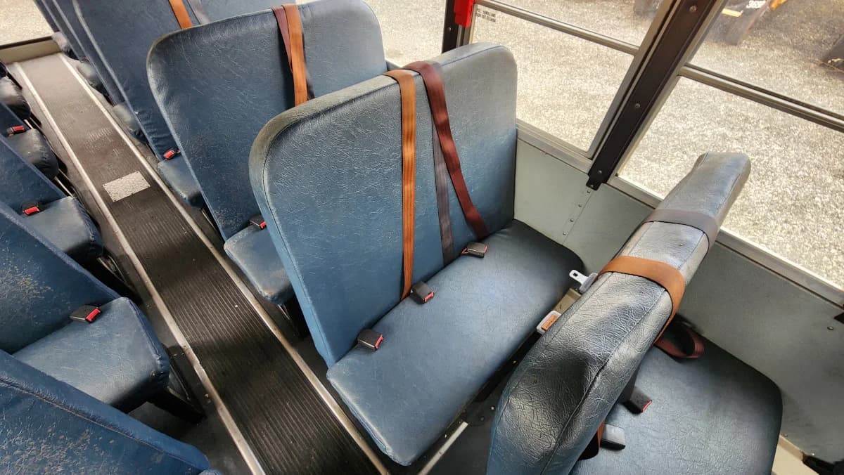 2014 International CE A/C School Bus - Image 12