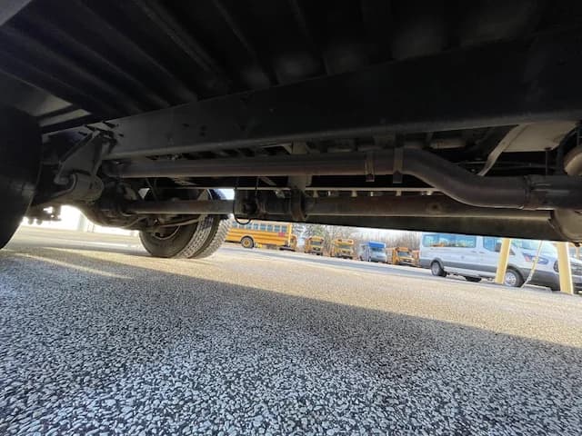 2015 International CE A/C School Bus	 - Image 4