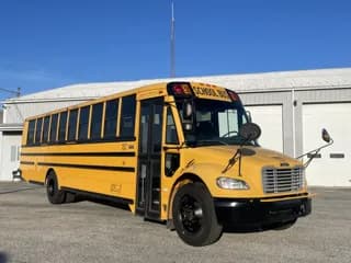 2014 Freightliner C2 bus
