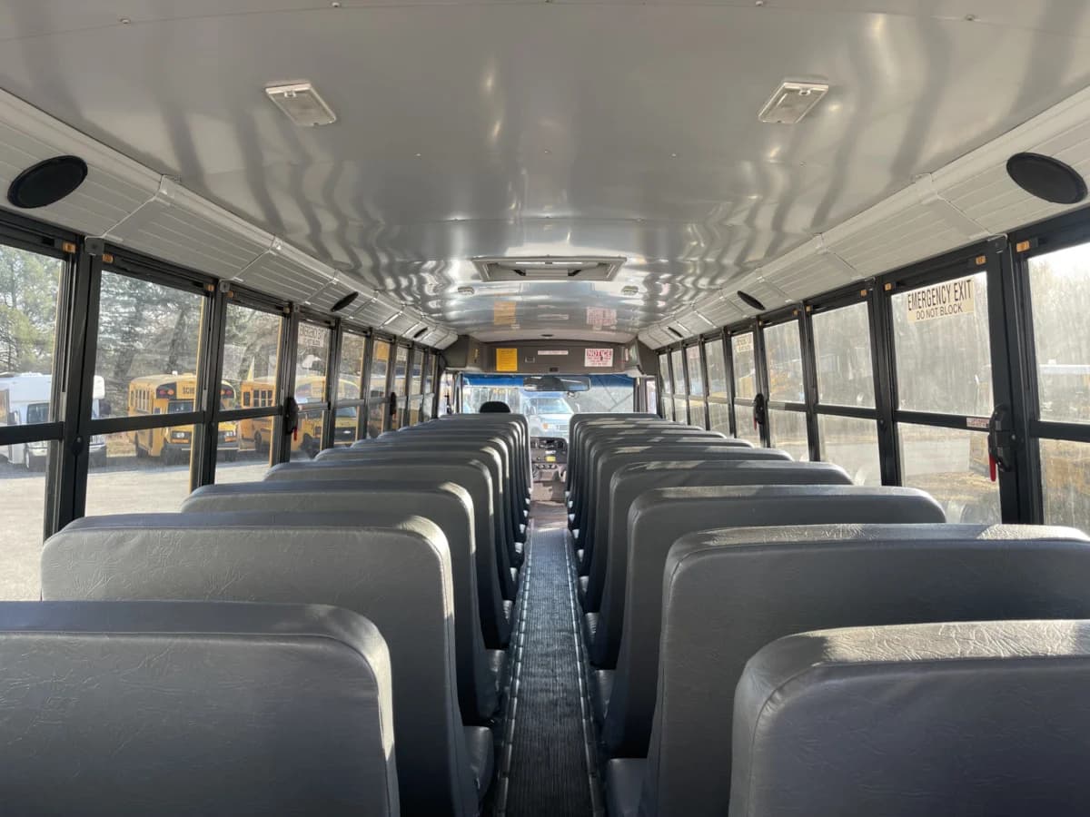 2014 Freightliner Thomas Saf-T-Liner C2 School Bus - Image 9