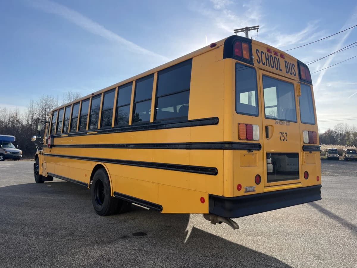 2014 Freightliner Thomas Saf-T-Liner C2 School Bus - Image 3