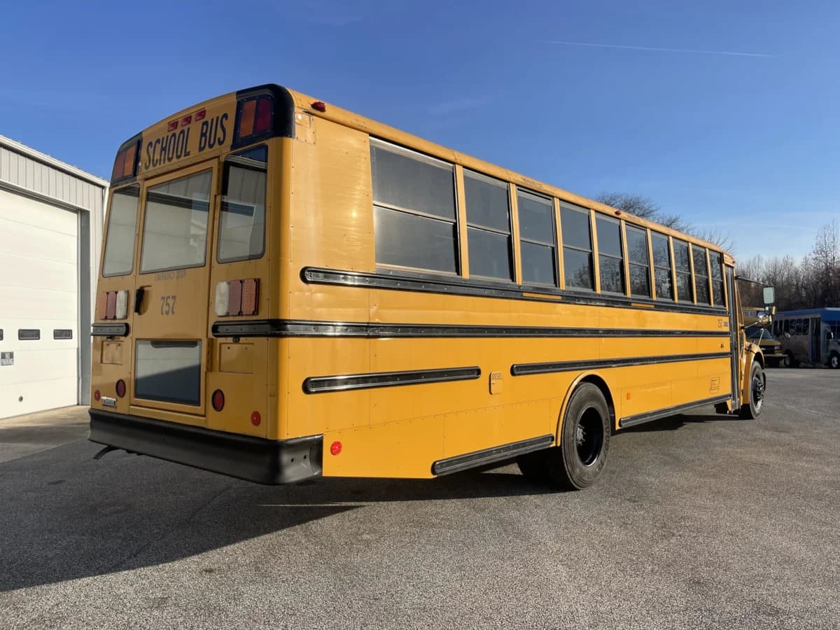 2014 Freightliner Thomas Saf-T-Liner C2 School Bus - Image 5