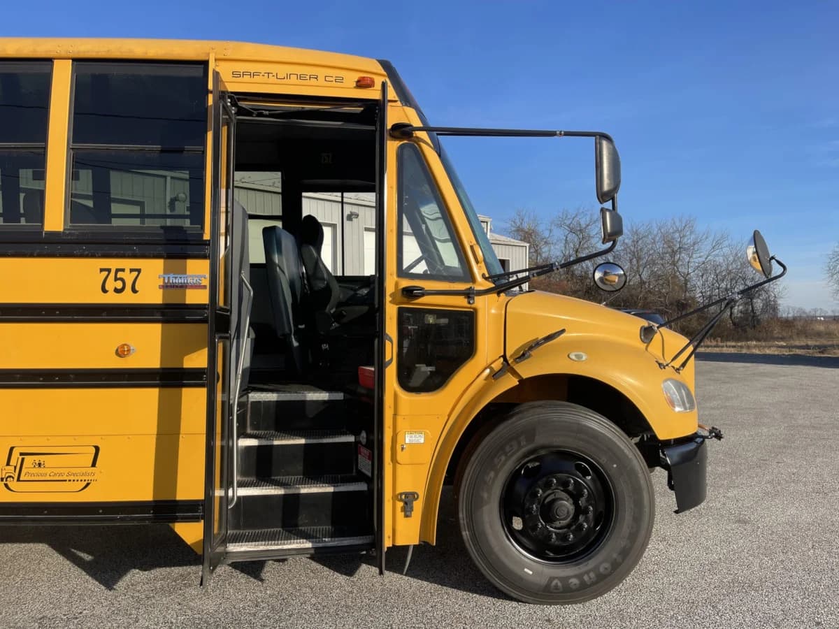 2014 Freightliner Thomas Saf-T-Liner C2 School Bus - Image 6