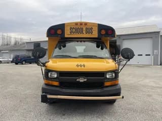 2014 Chevrolet 3500 bus